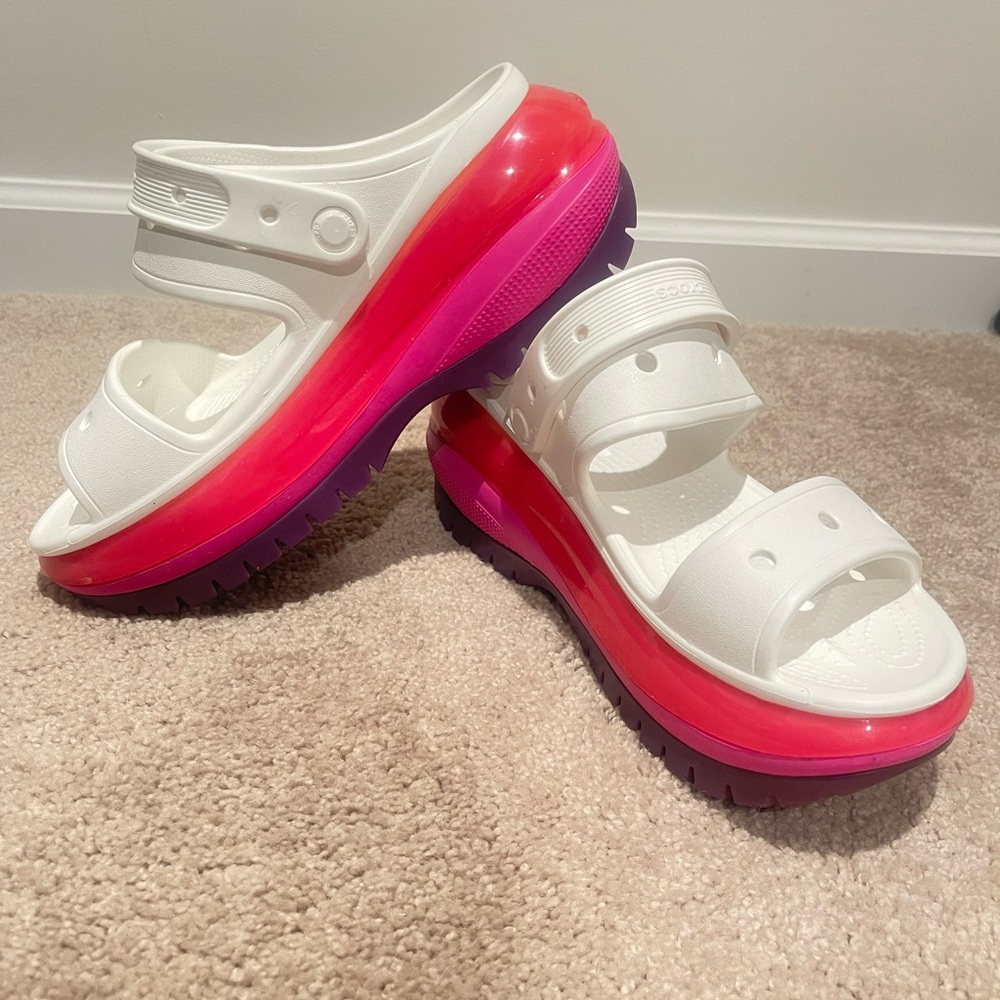 Crocs Kids White and Pink Sandals
